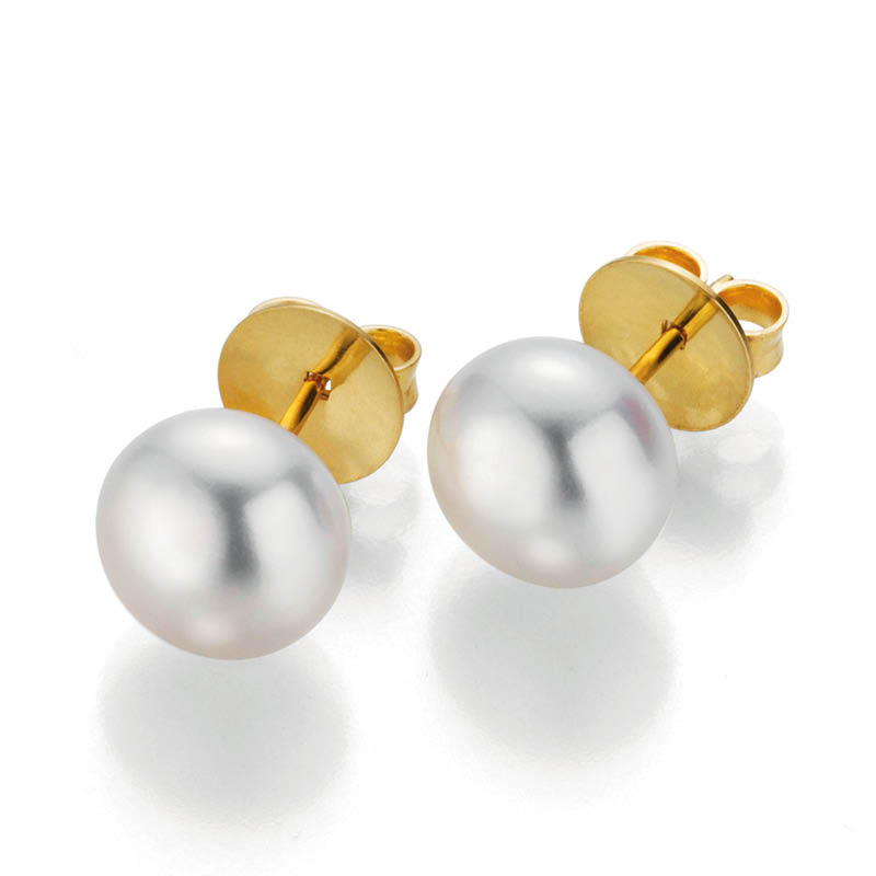 Perlohrstecker von Gellner aus Gelbgold mit weißen Süßwasserperlen (10–11 mm)