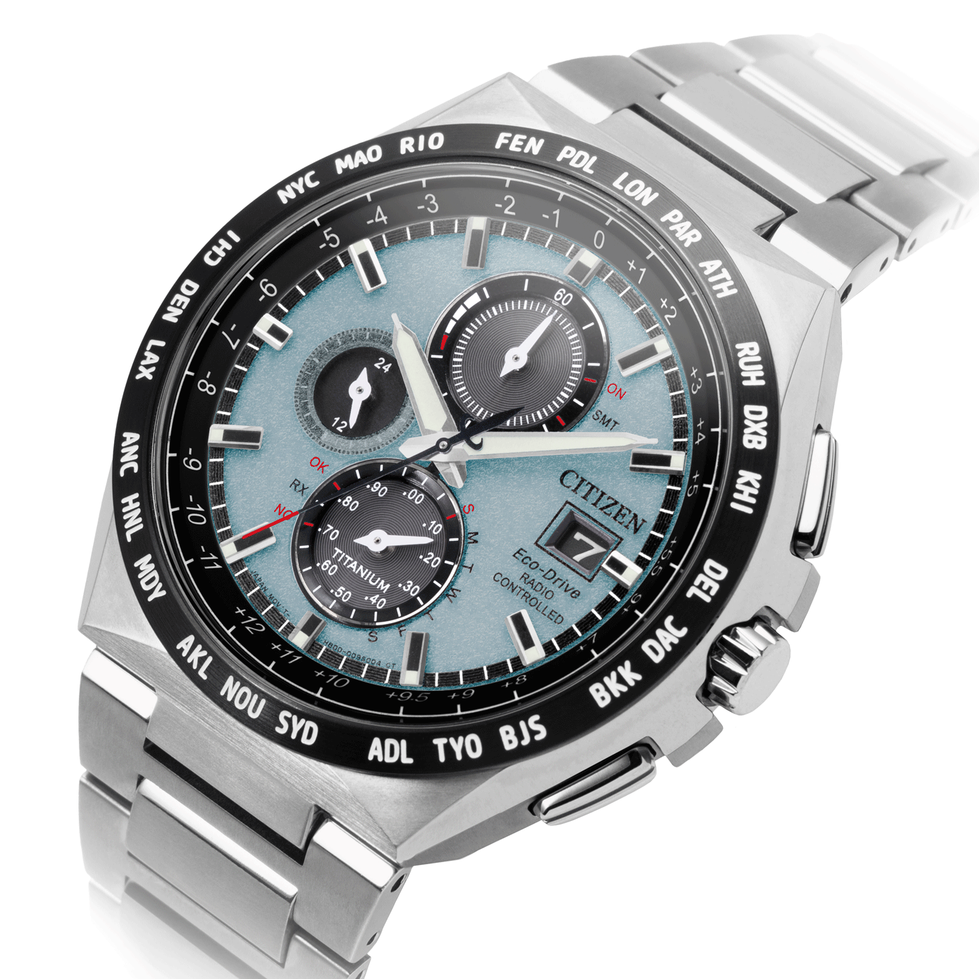 Citizen Eco-Drive Funkuhr AT8238-84M mit Super Titanium und Saphirglas beautyshot1